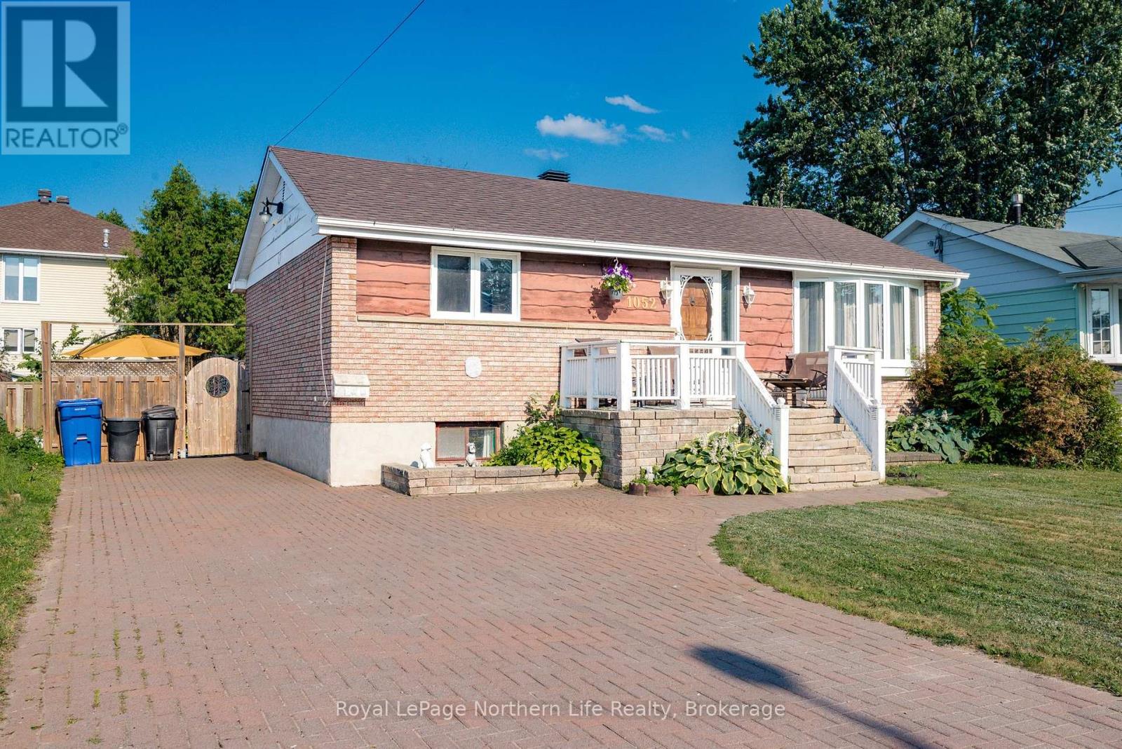 1052 FROST STREET - 1