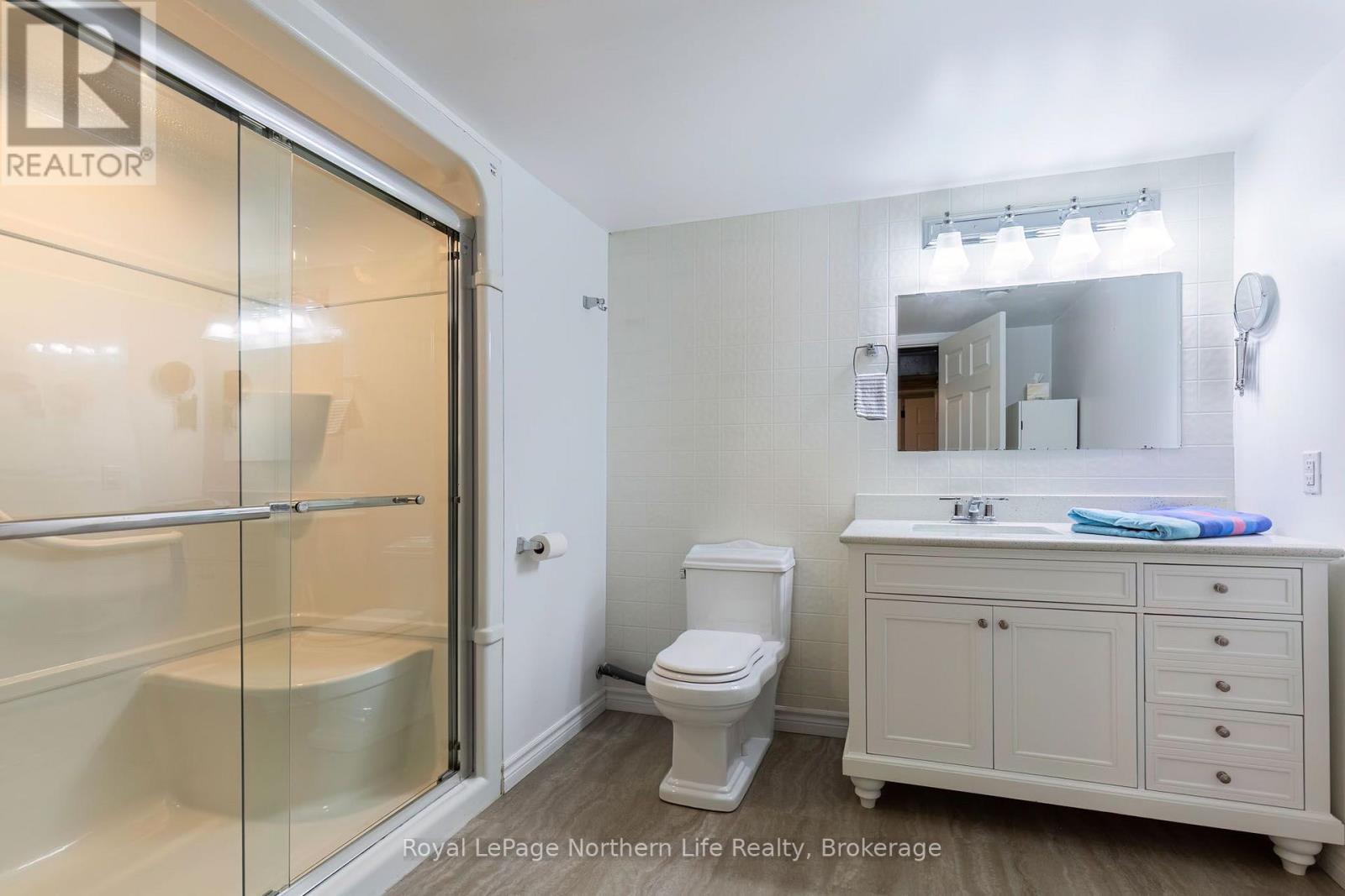 131 COREEN CRESCENT - 24