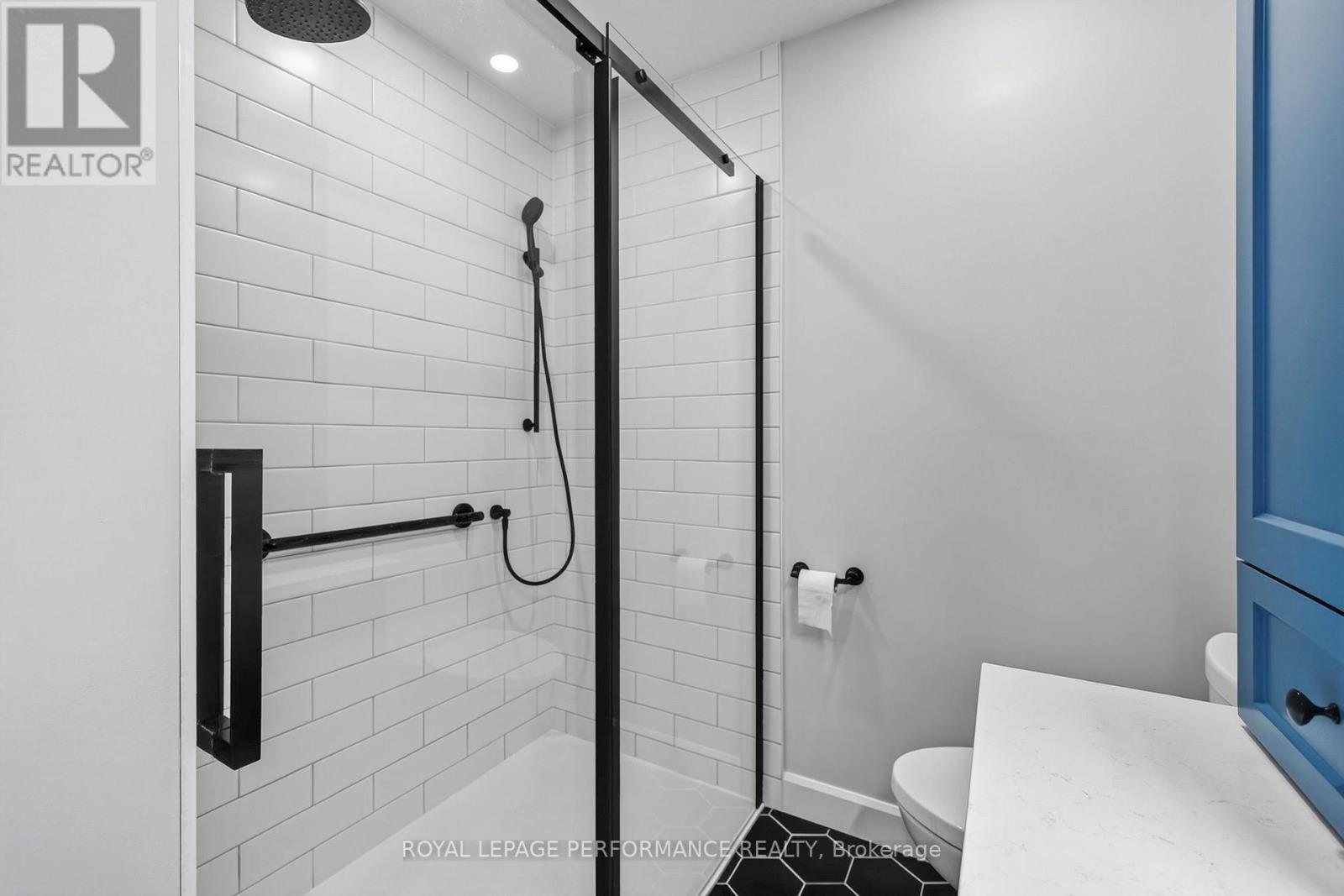 522 JASE STREET - 31