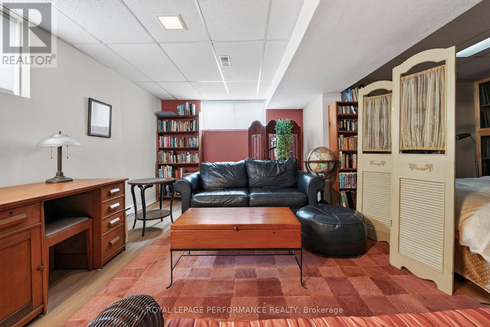 522 JASE STREET - 34