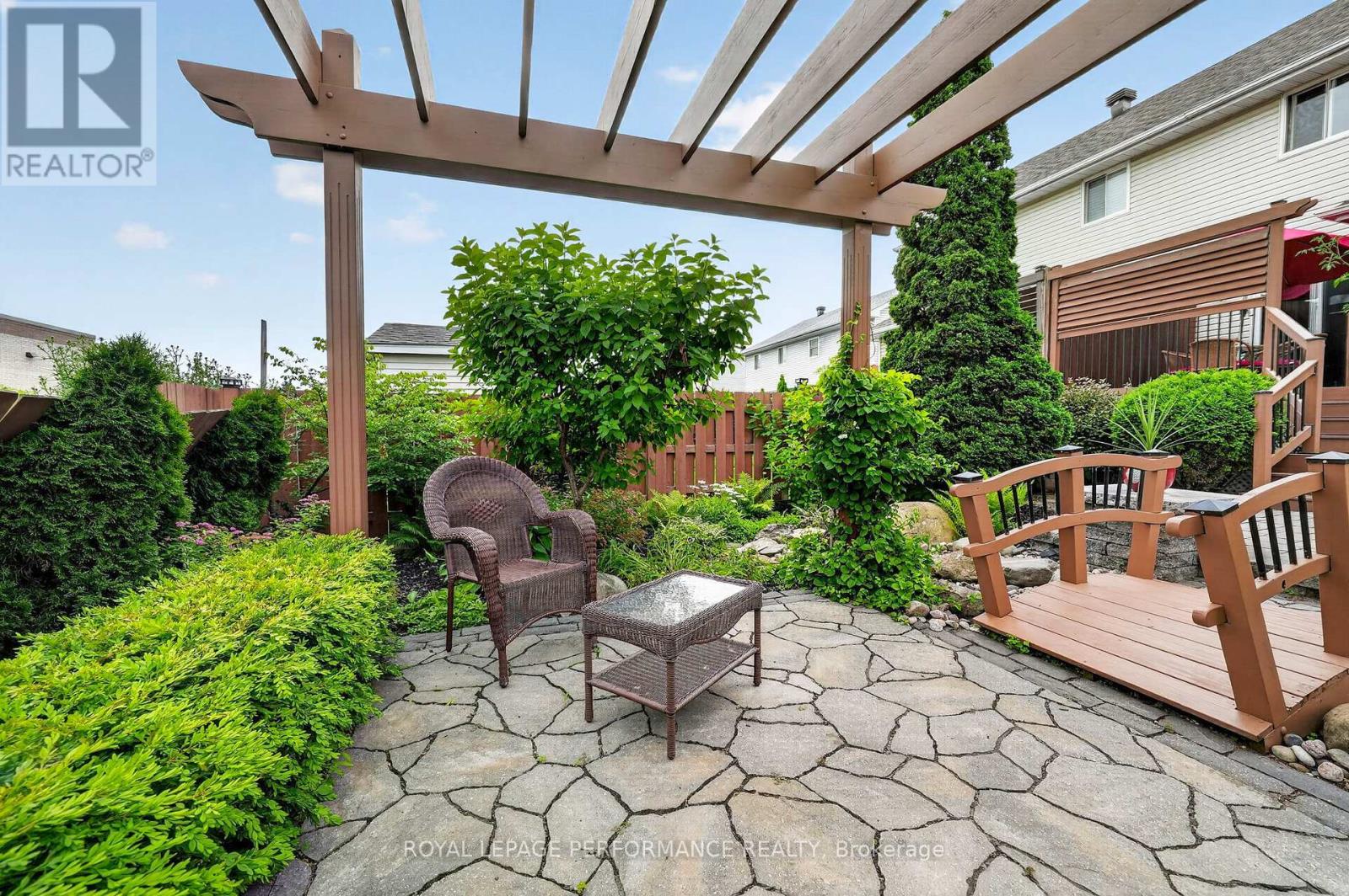 522 JASE STREET - 40