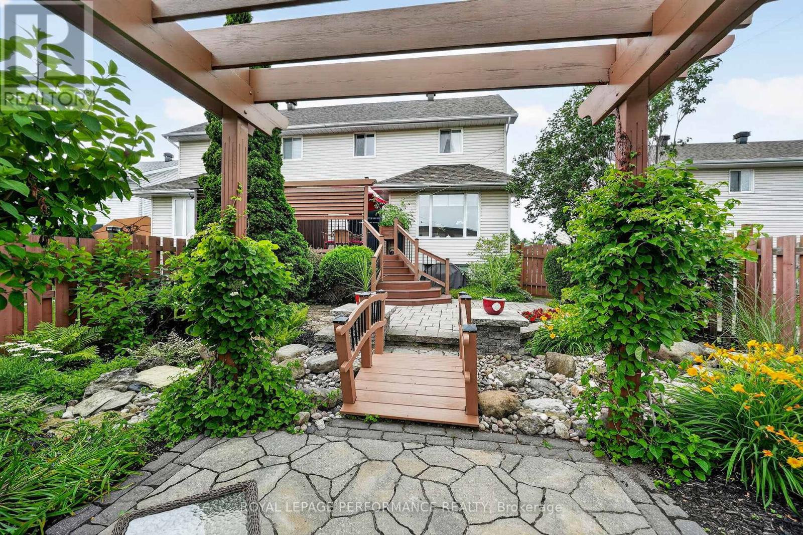 522 JASE STREET - 42