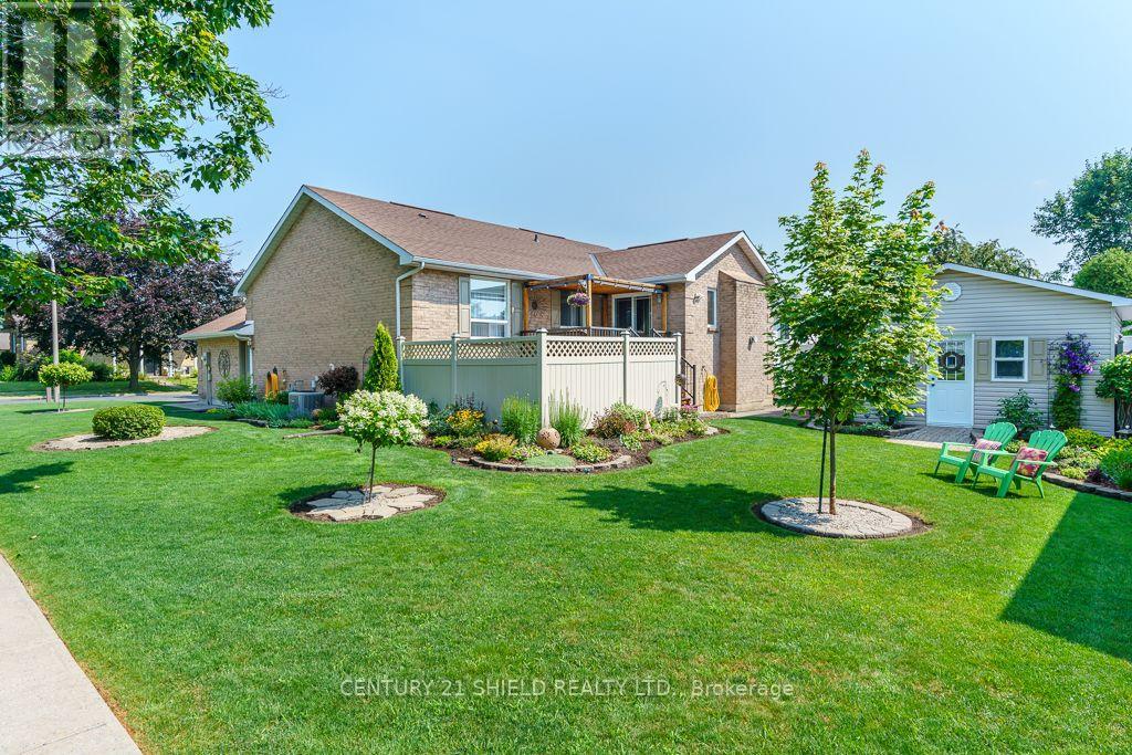1840 BELVEDERE CRESCENT - 5