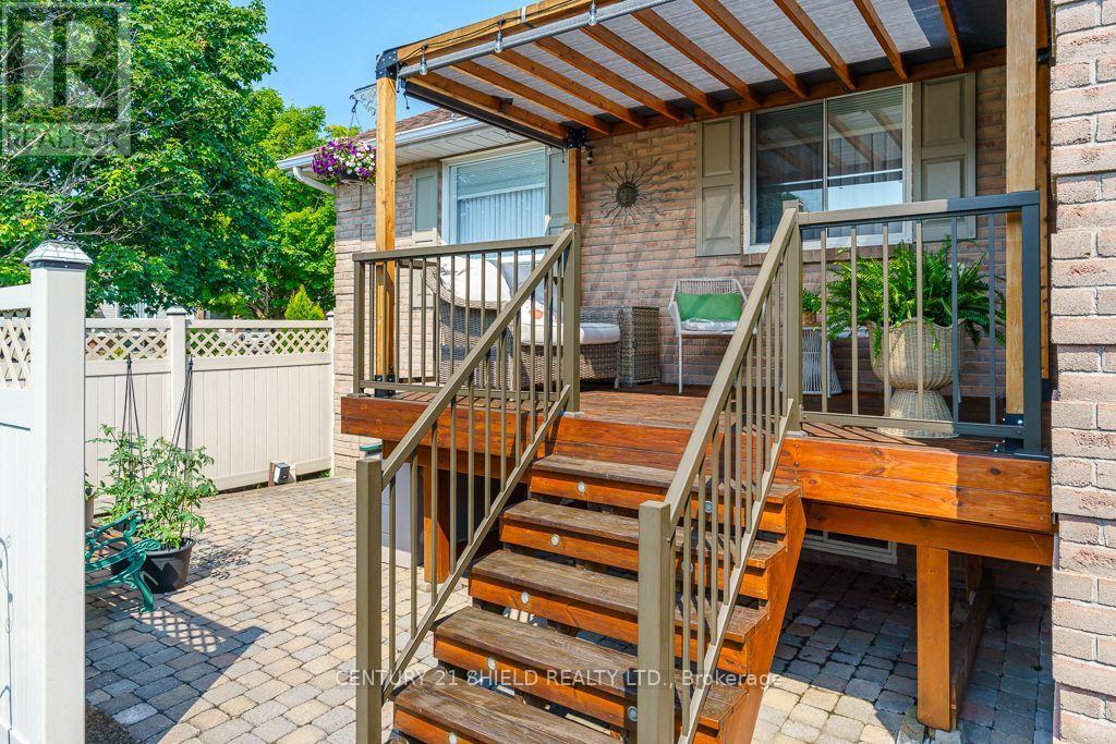 1840 BELVEDERE CRESCENT - 7
