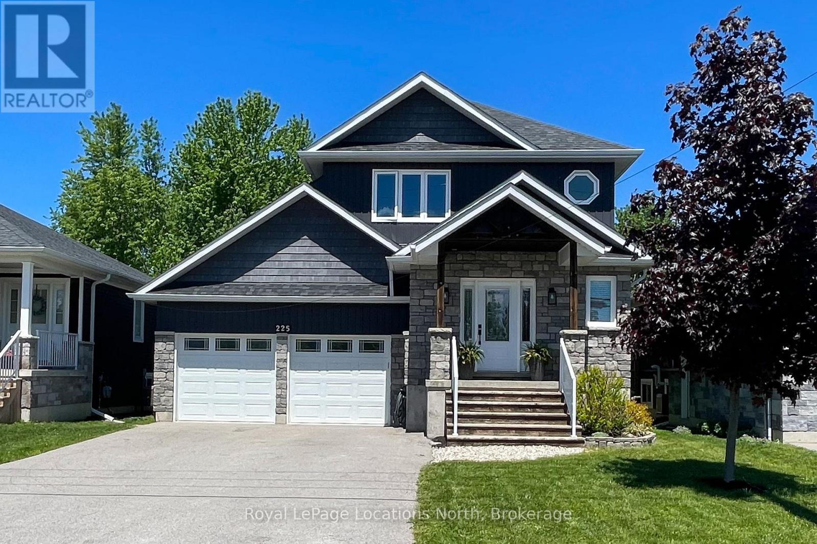 225 QUEBEC STREET - 1