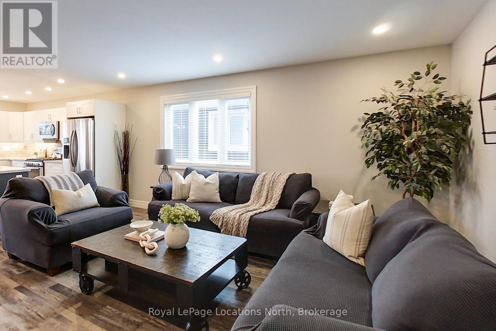 225 QUEBEC STREET - 10