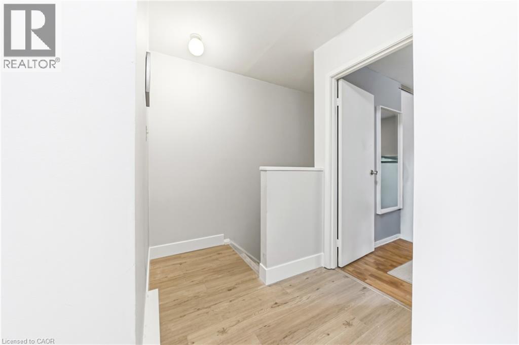 #14 564 SHERATON Road - 15