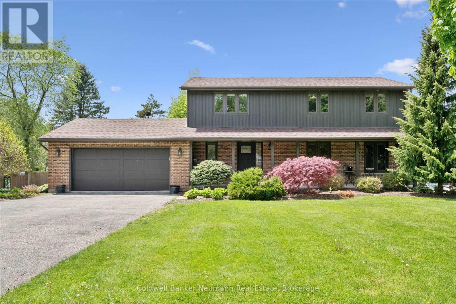 1564 MANNHEIM ROAD - 36
