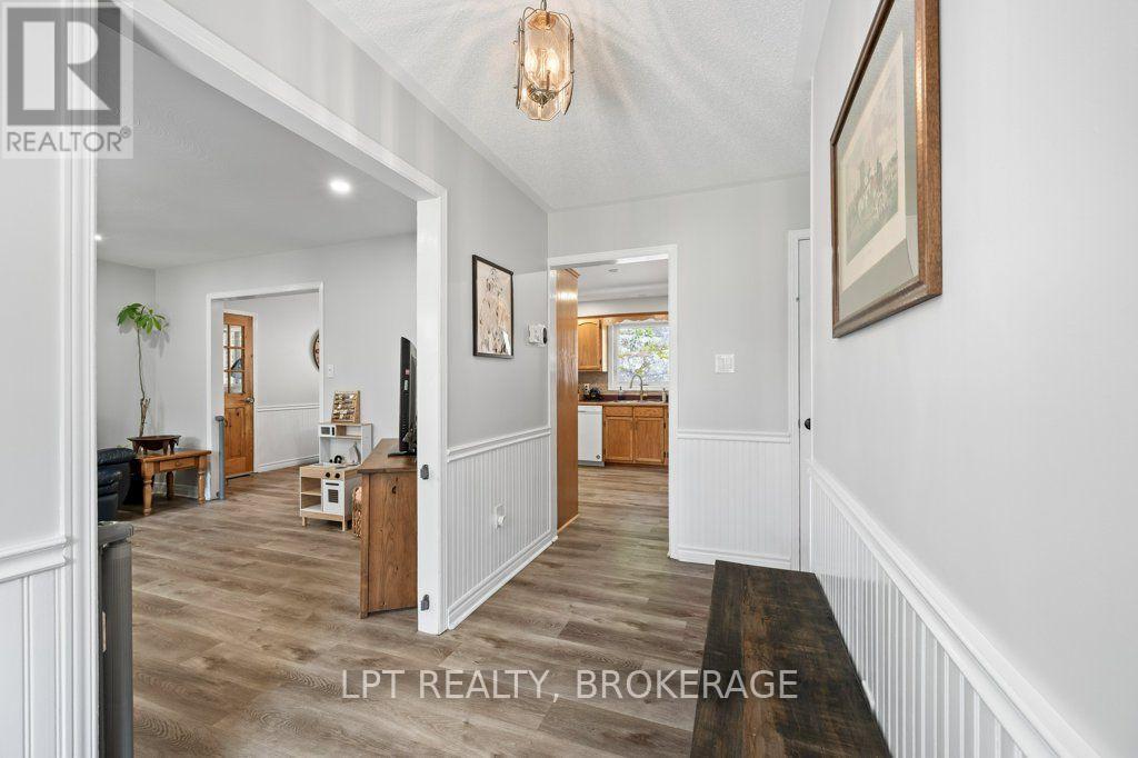 2978 PINE GROVE - Image 16