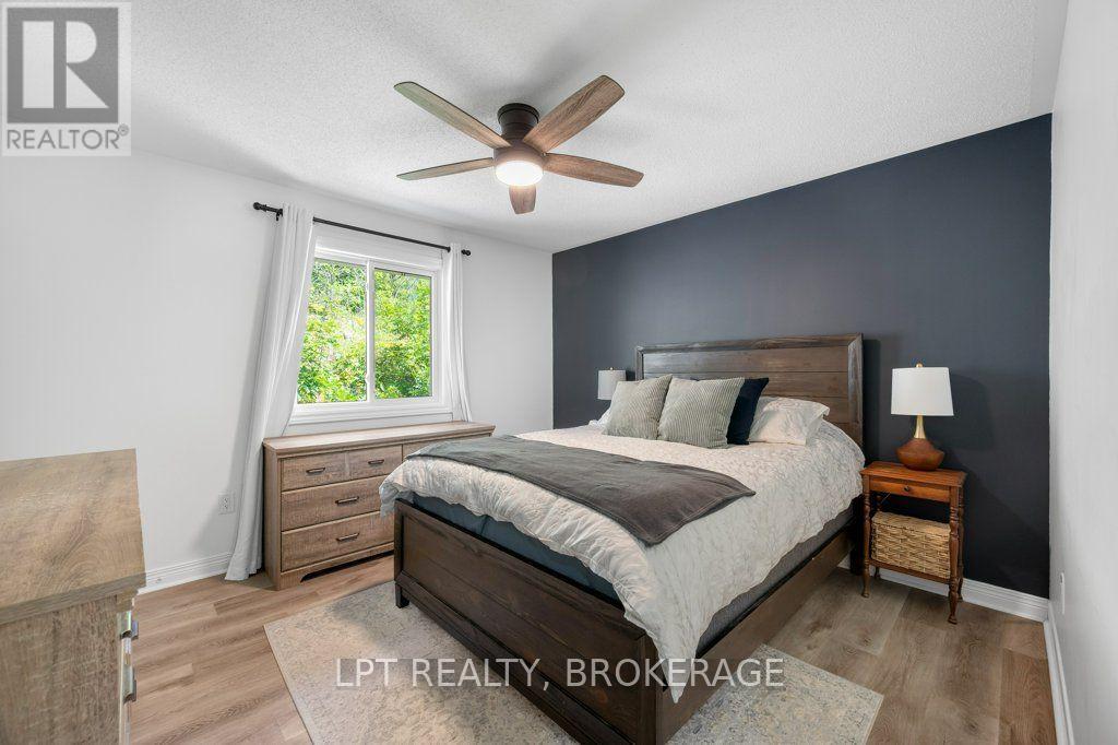2978 PINE GROVE - Image 22