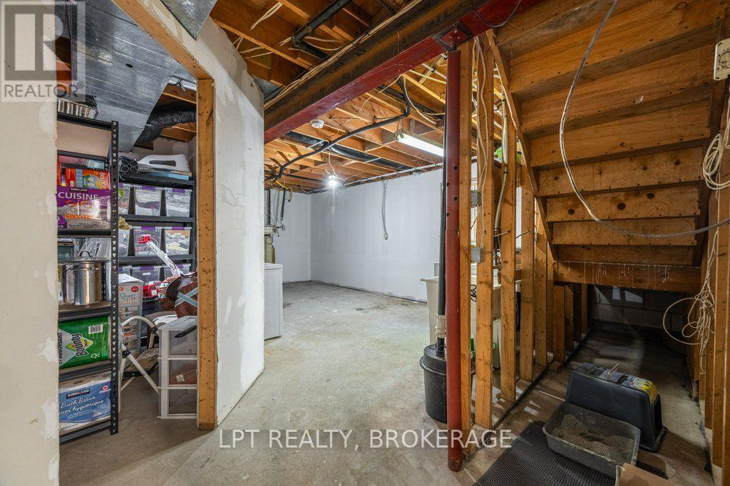 2978 PINE GROVE - Image 27