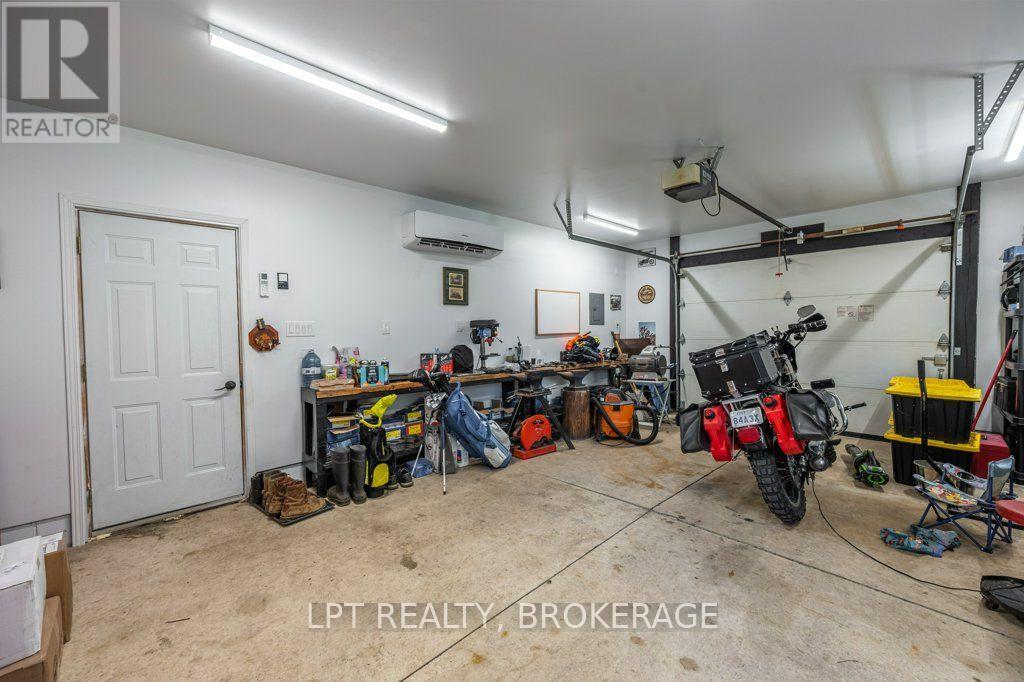 2978 PINE GROVE - Image 38