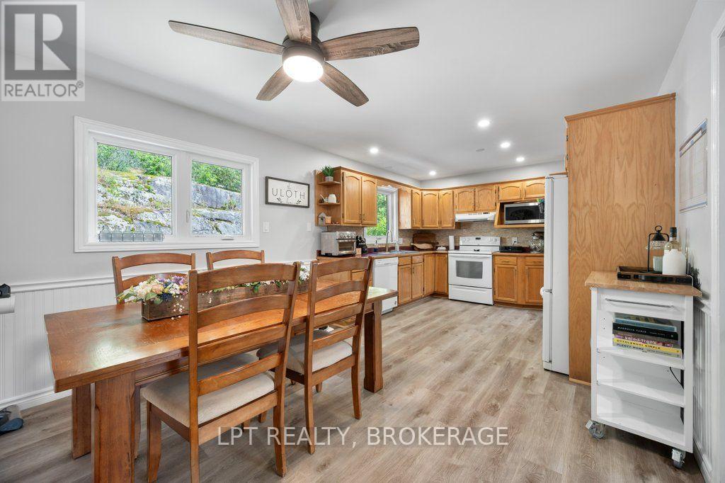 2978 PINE GROVE - Image 8