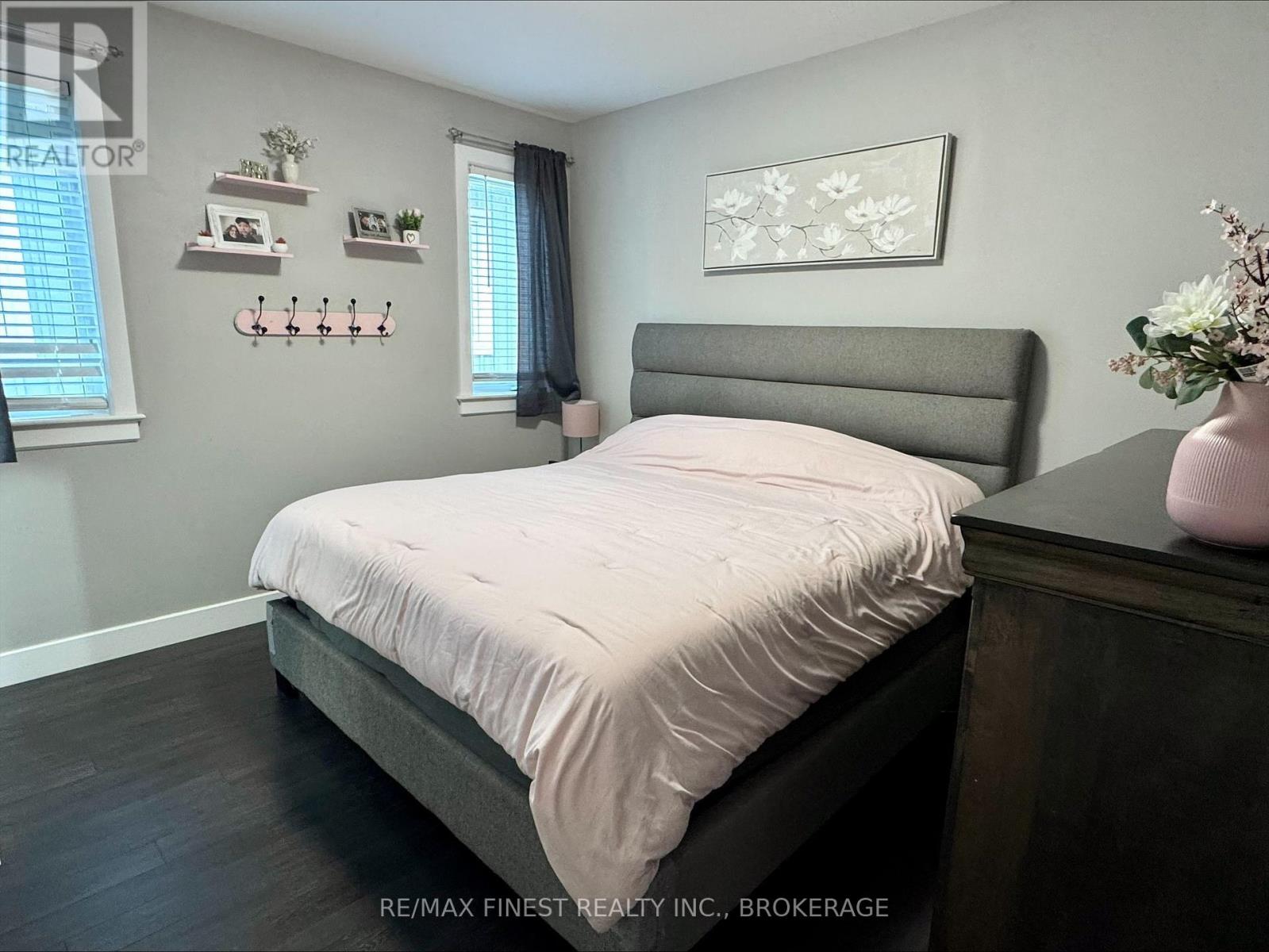 119 CHAMPAGNE CRESCENT - Image 12