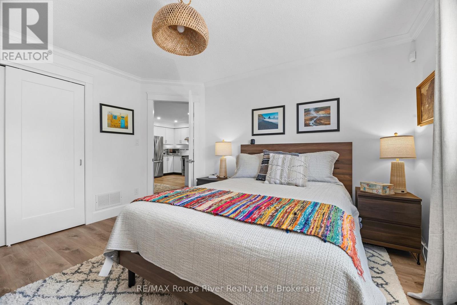 1275 EAGLE CRESCENT - 17