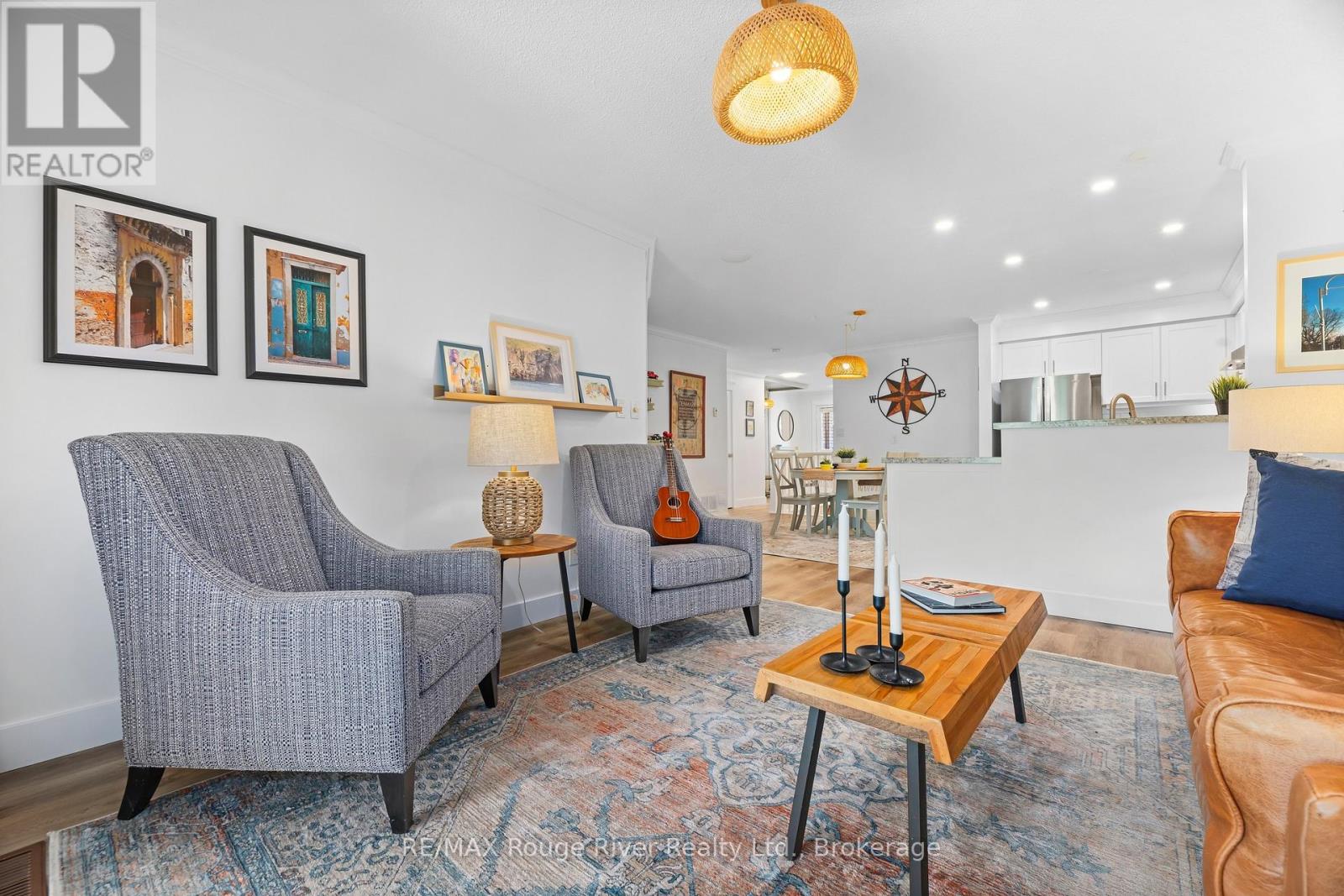 1275 EAGLE CRESCENT - 18