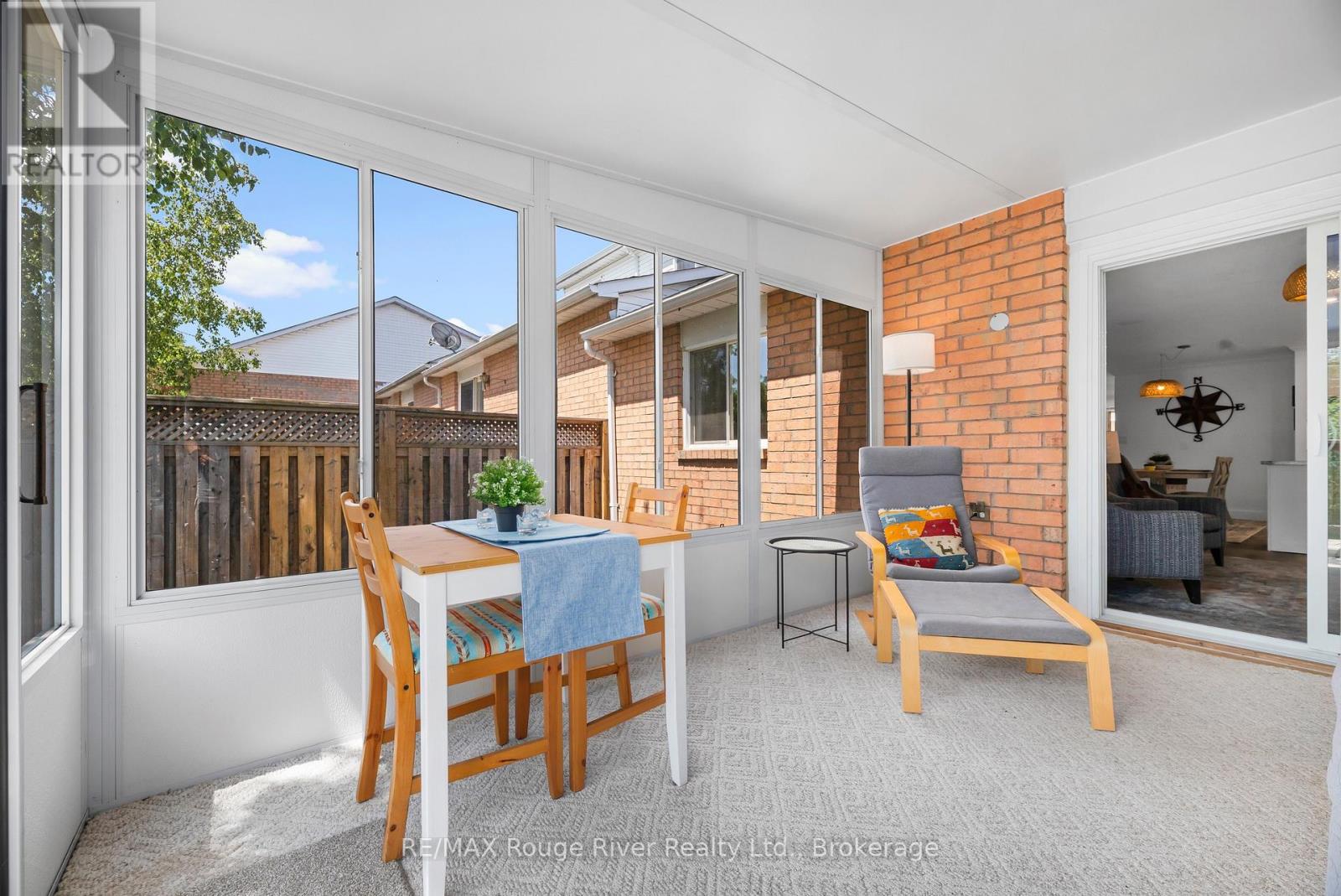 1275 EAGLE CRESCENT - 22