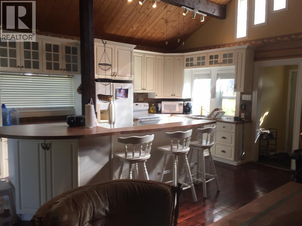 107 Crescent Drive - 34