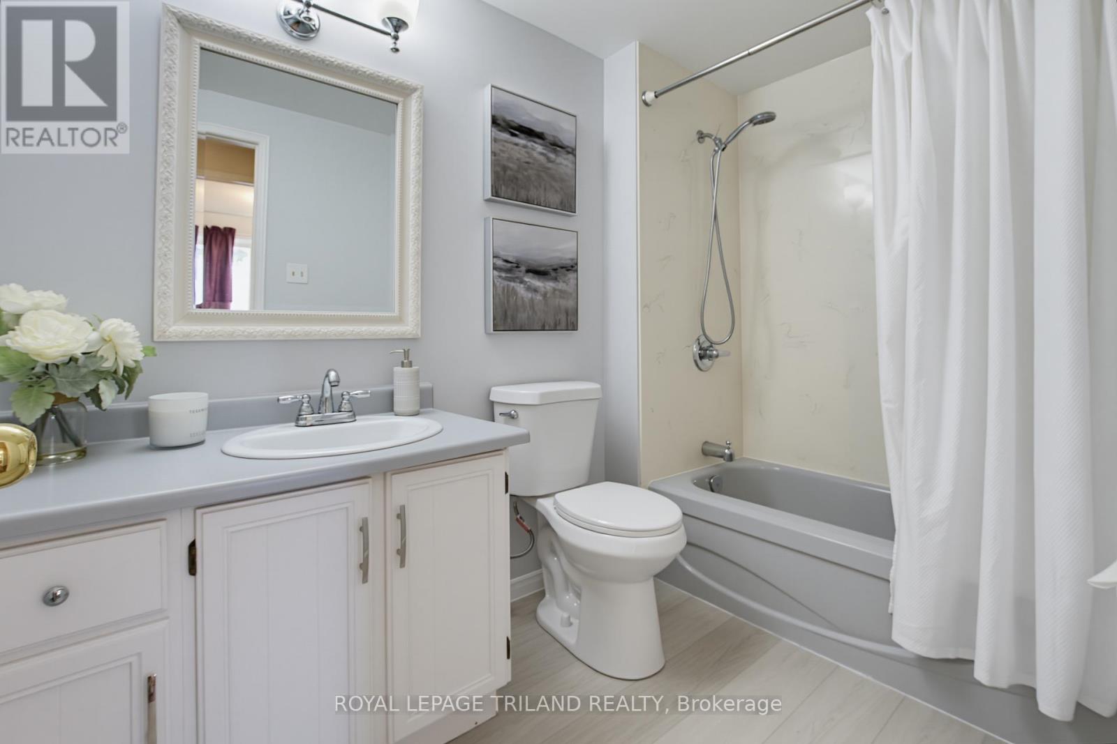 765 HOMEVIEW ROAD - 26