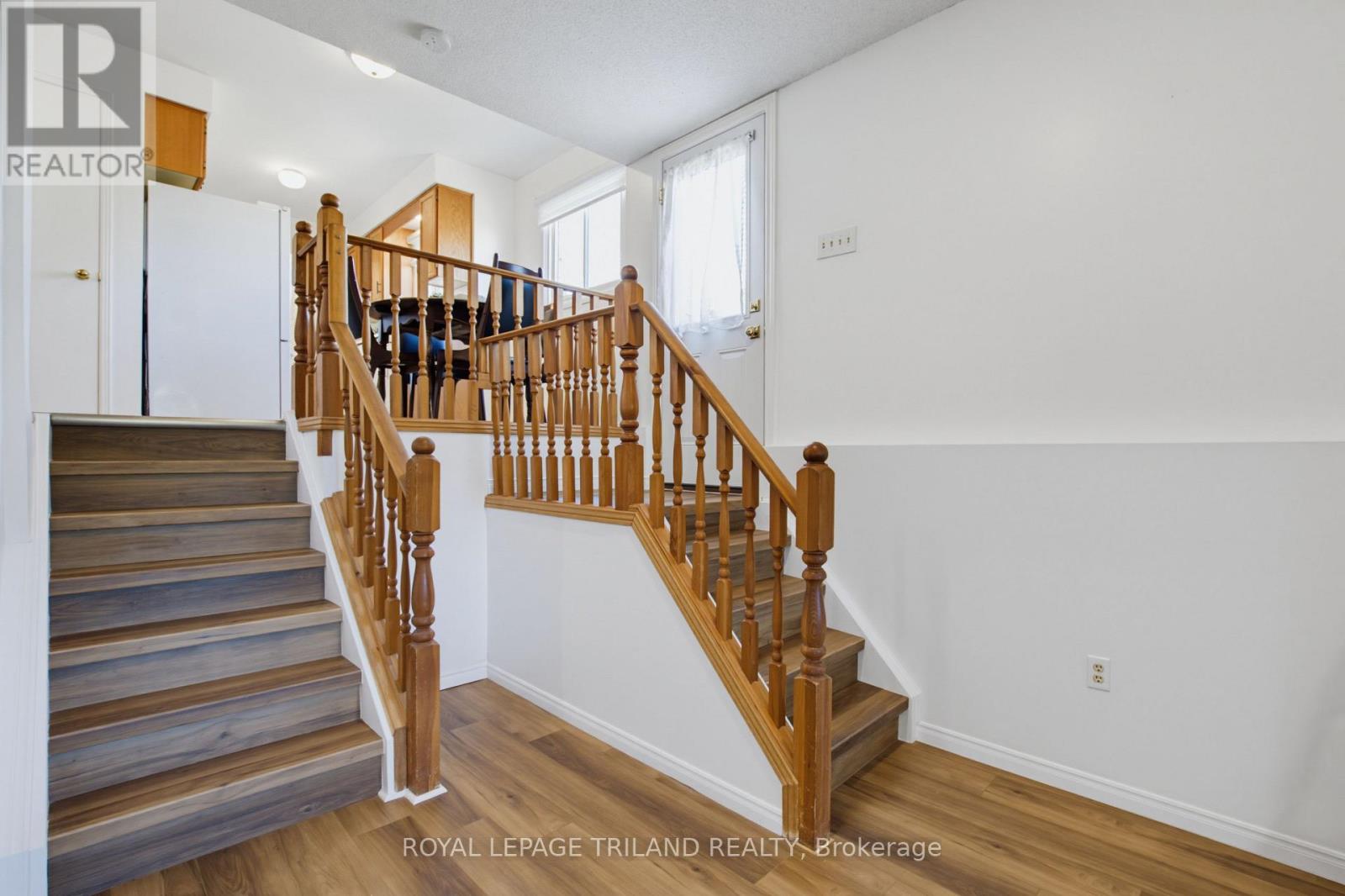 765 HOMEVIEW ROAD - 27