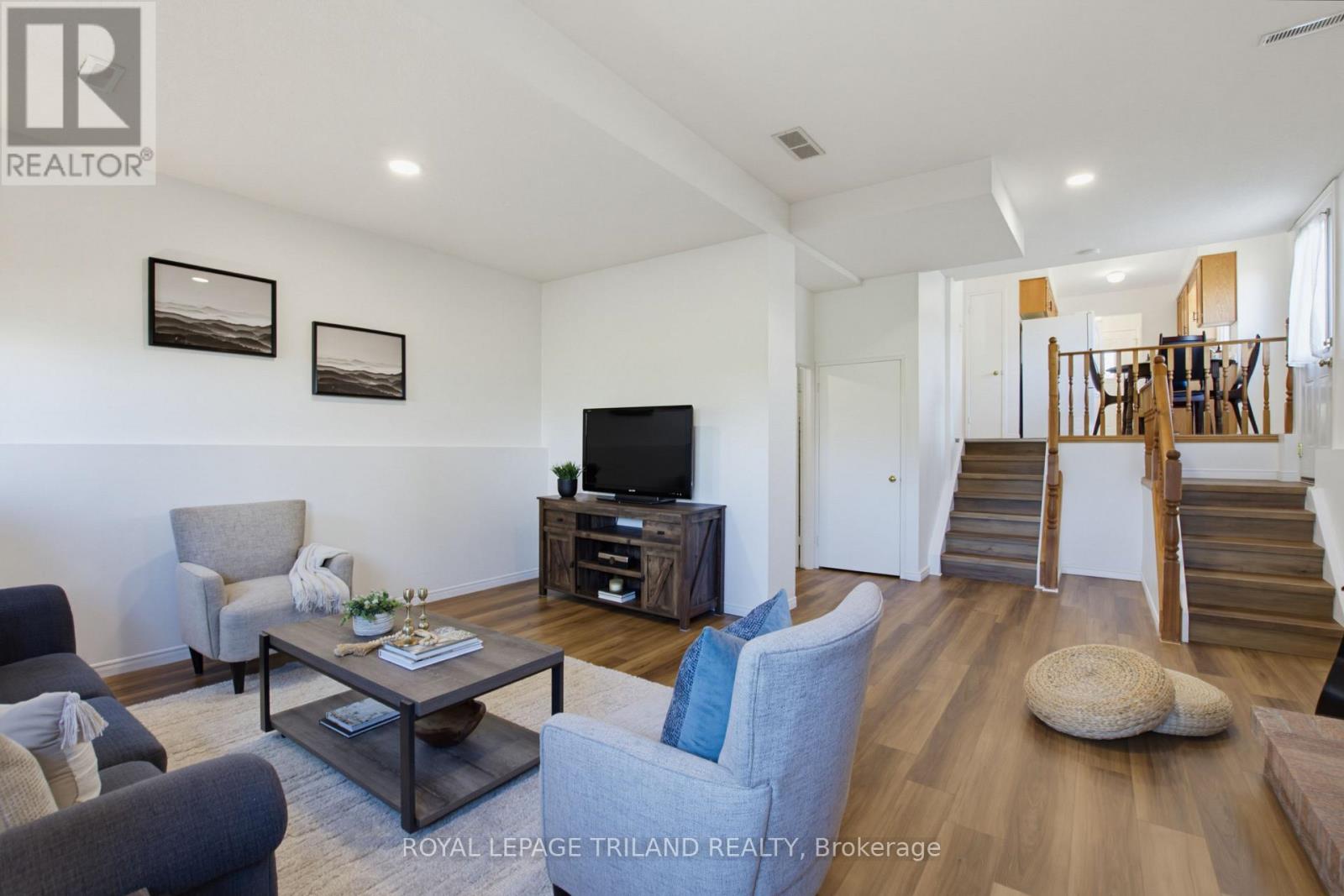 765 HOMEVIEW ROAD - 31