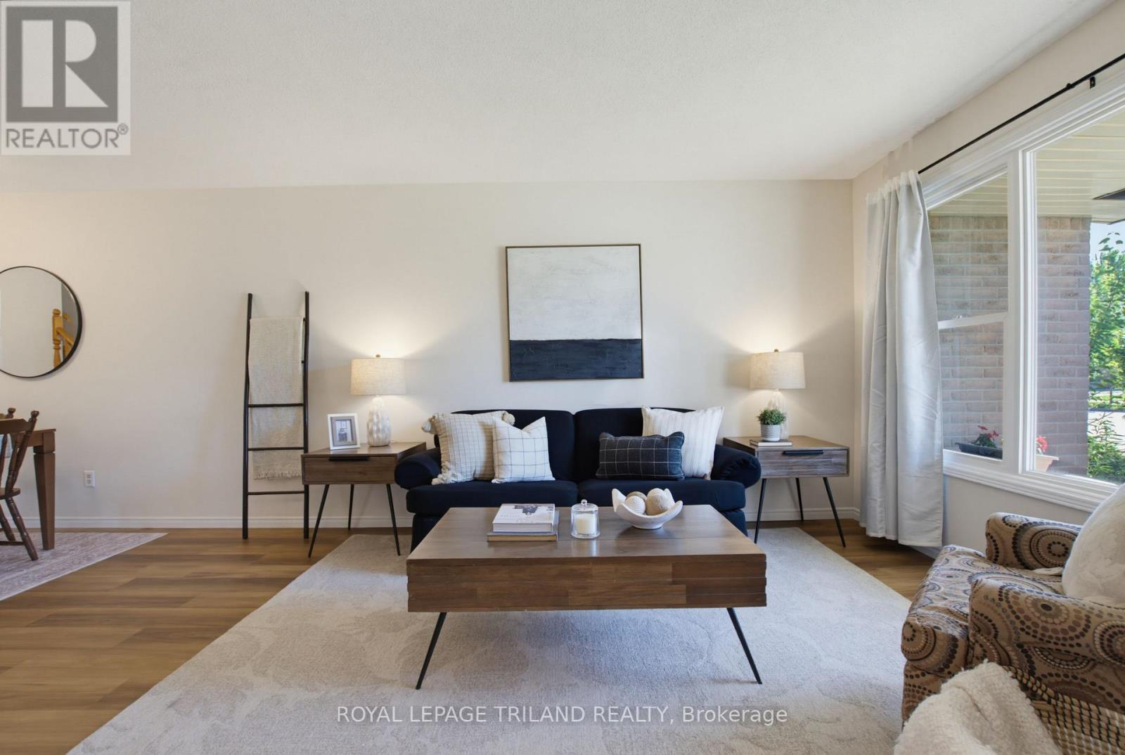 765 HOMEVIEW ROAD - 7