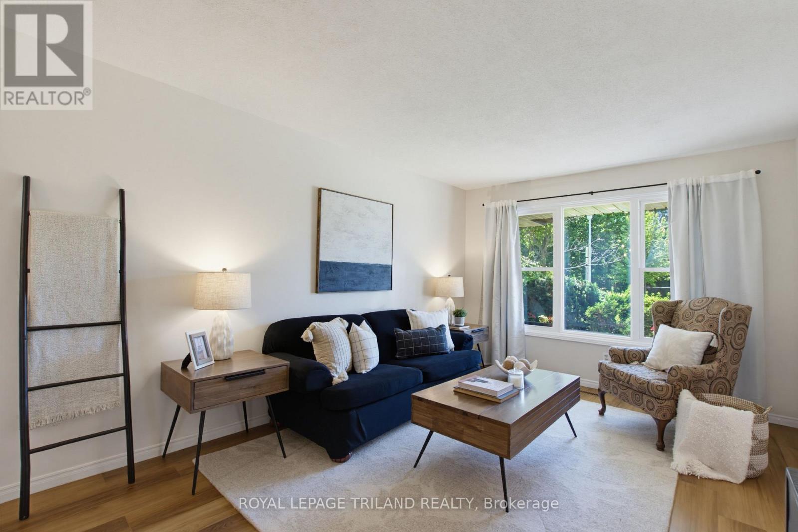 765 HOMEVIEW ROAD - 8