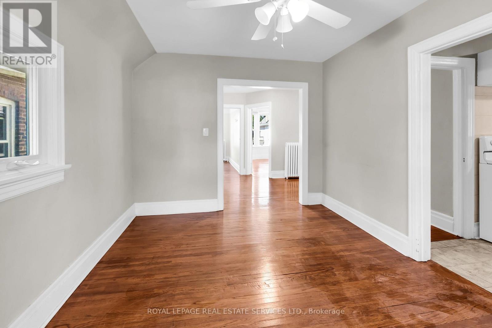 127 WAVERLEY ROAD - 30