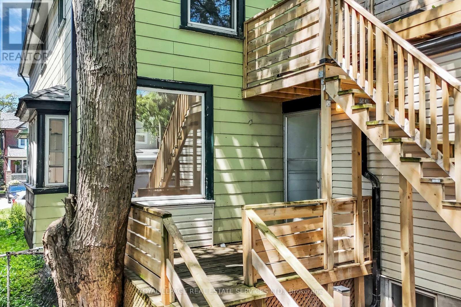 127 WAVERLEY ROAD - 41