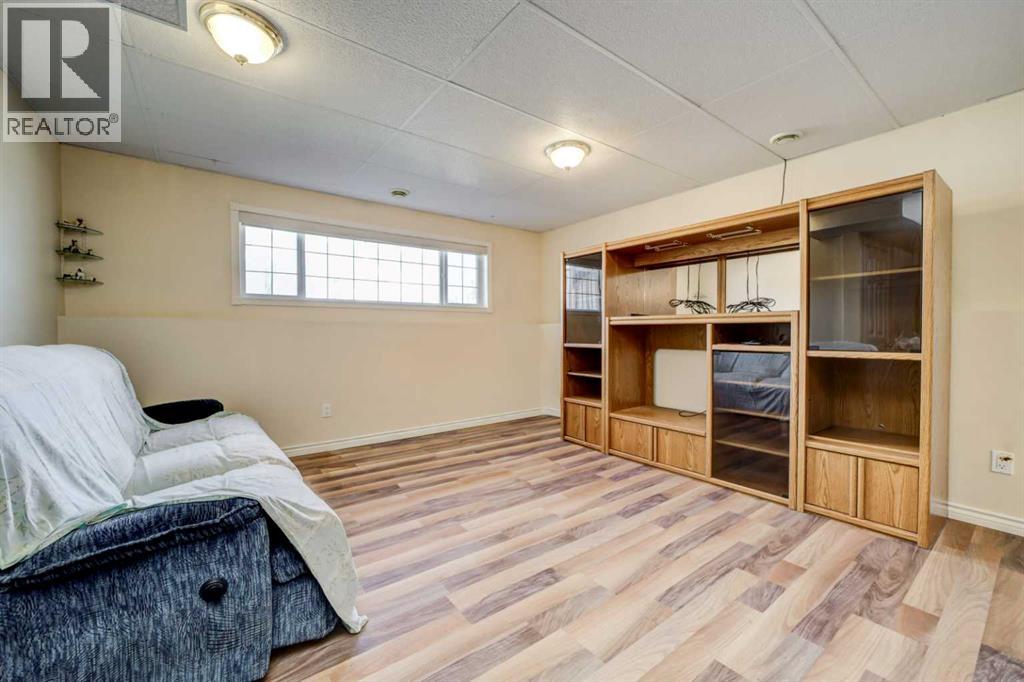594 Tumbleweed Avenue - 32