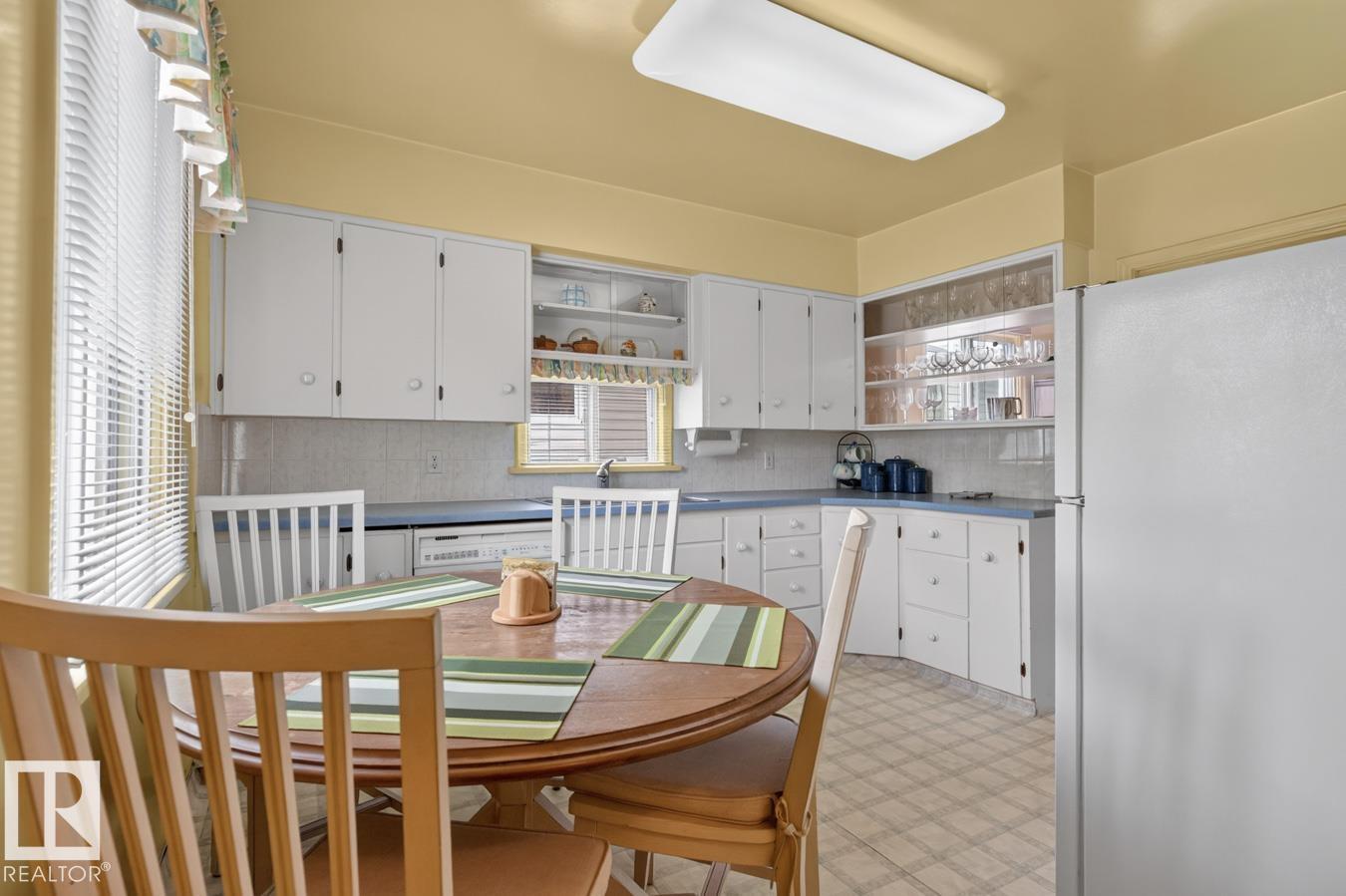 9627 146 ST NW - 15