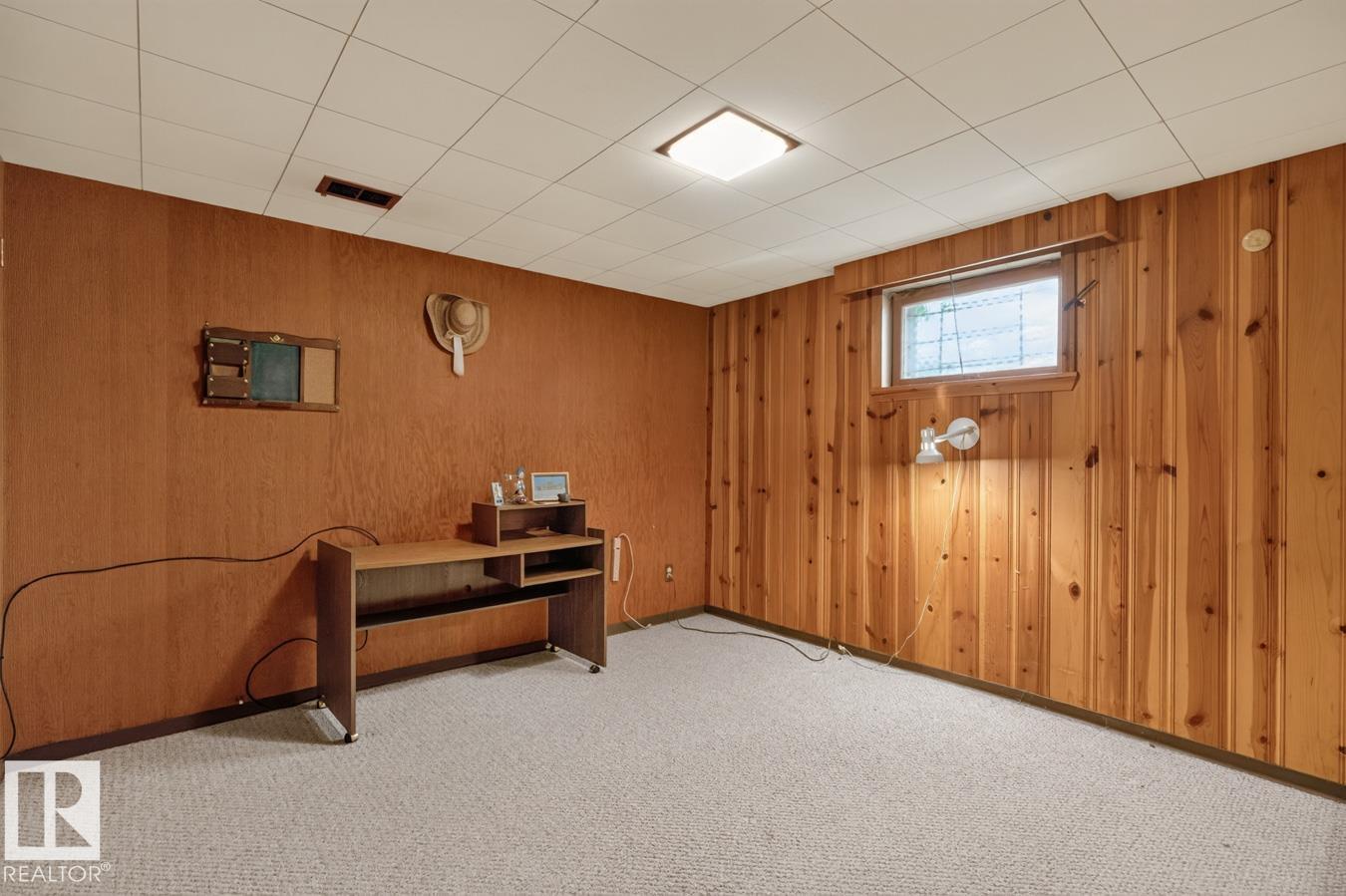 9627 146 ST NW - 28