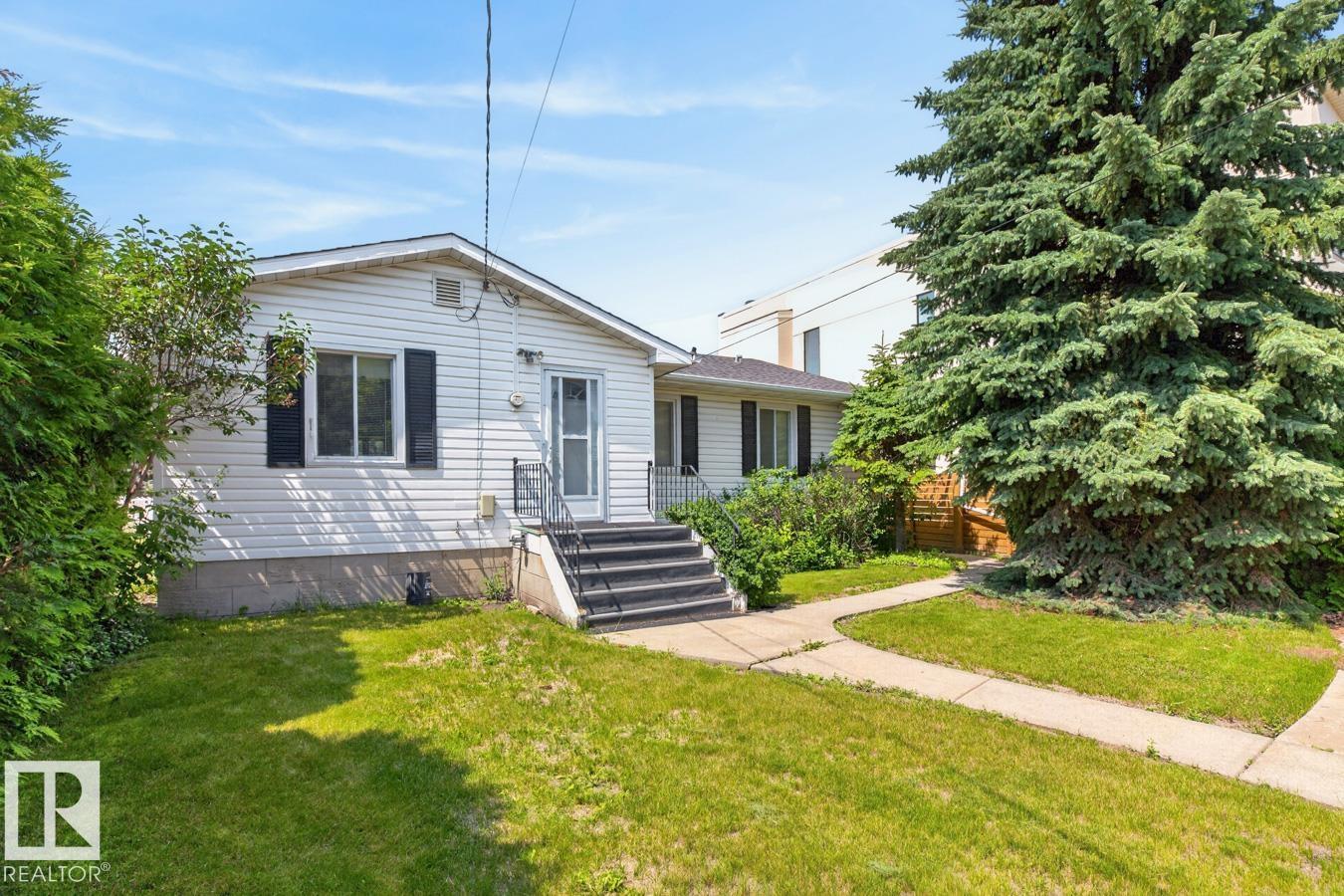 9627 146 ST NW - 36
