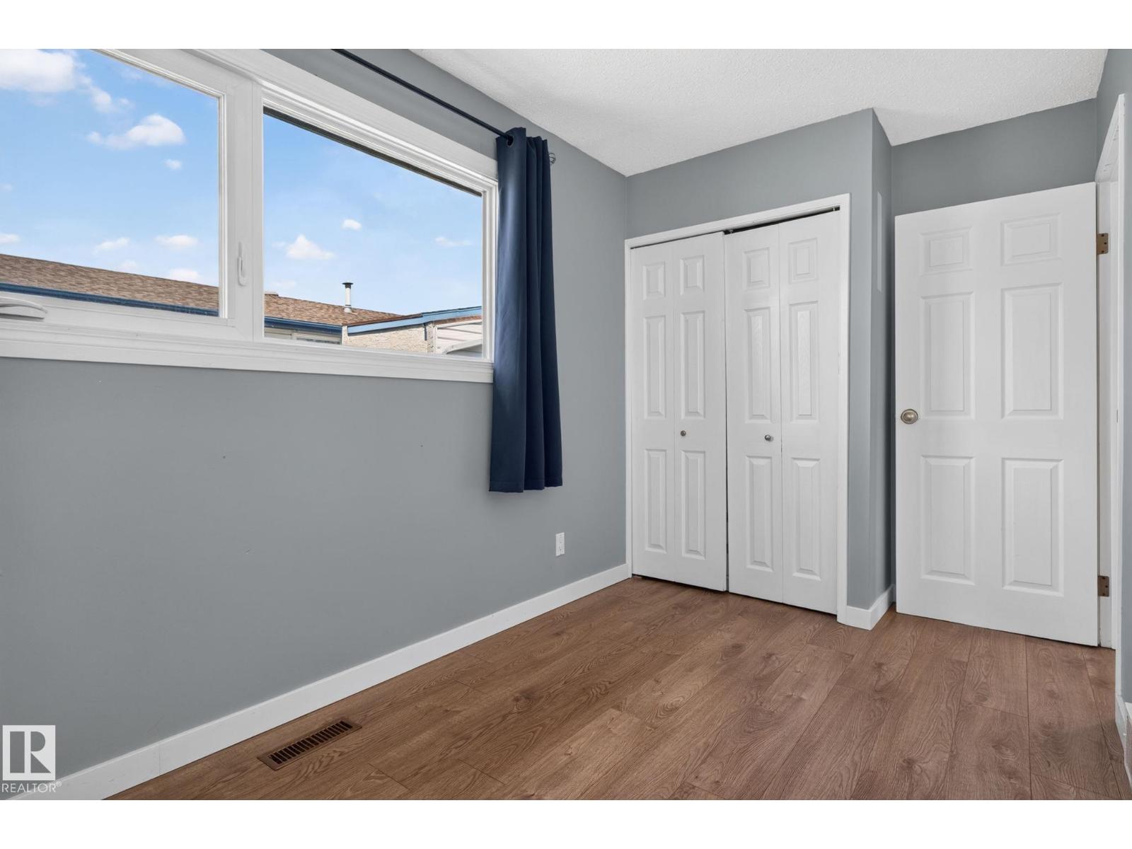1071 MILLBOURNE RD E NW - 31
