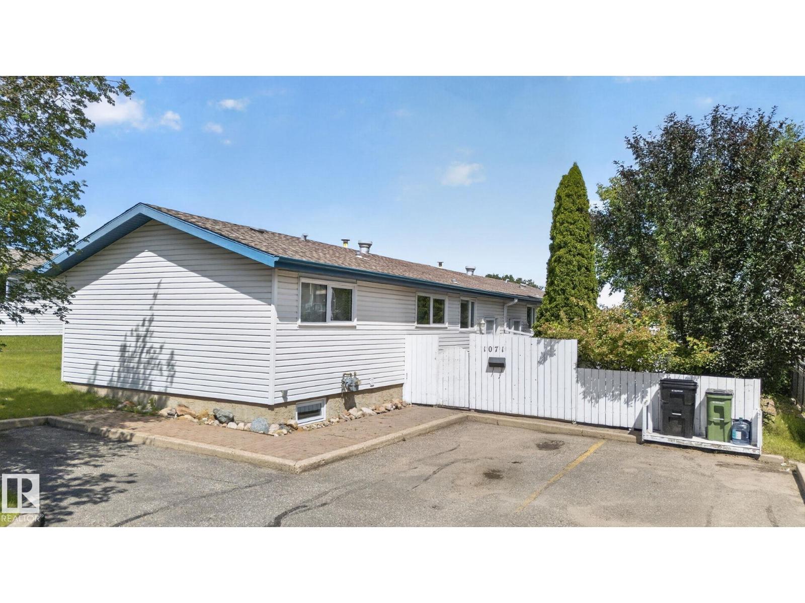 1071 MILLBOURNE RD E NW - 5
