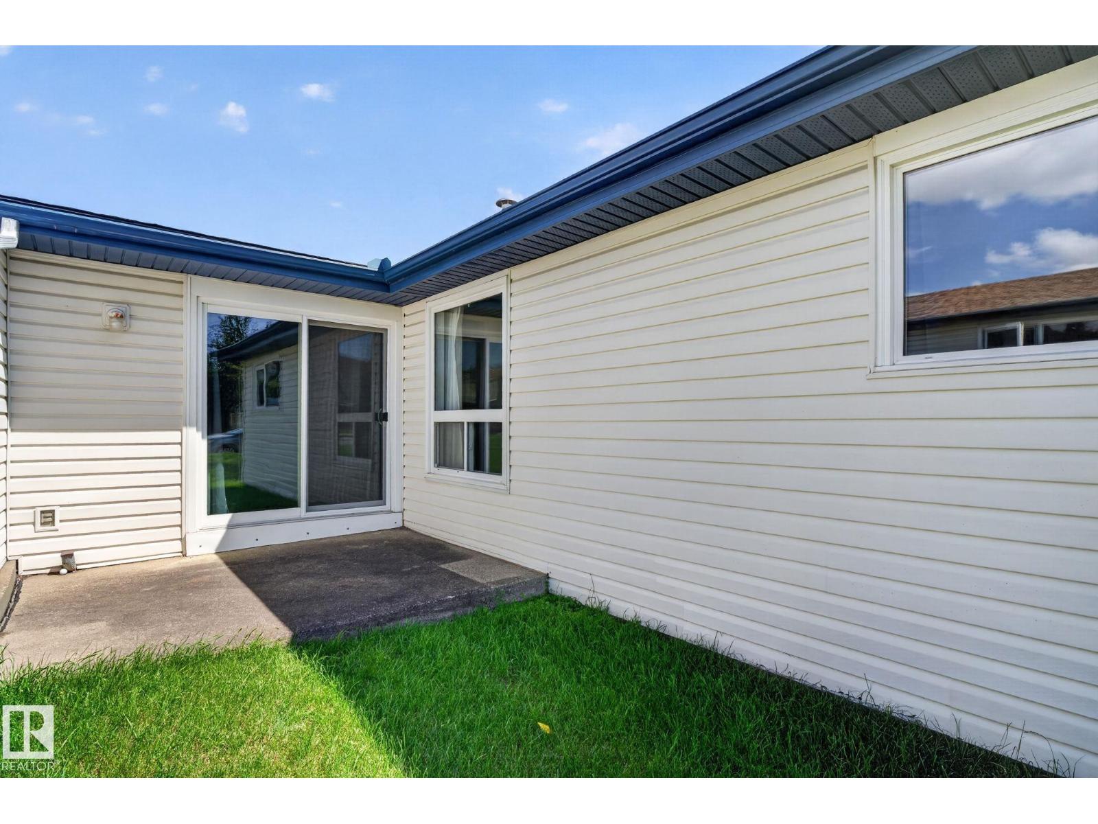 1071 MILLBOURNE RD E NW - 60
