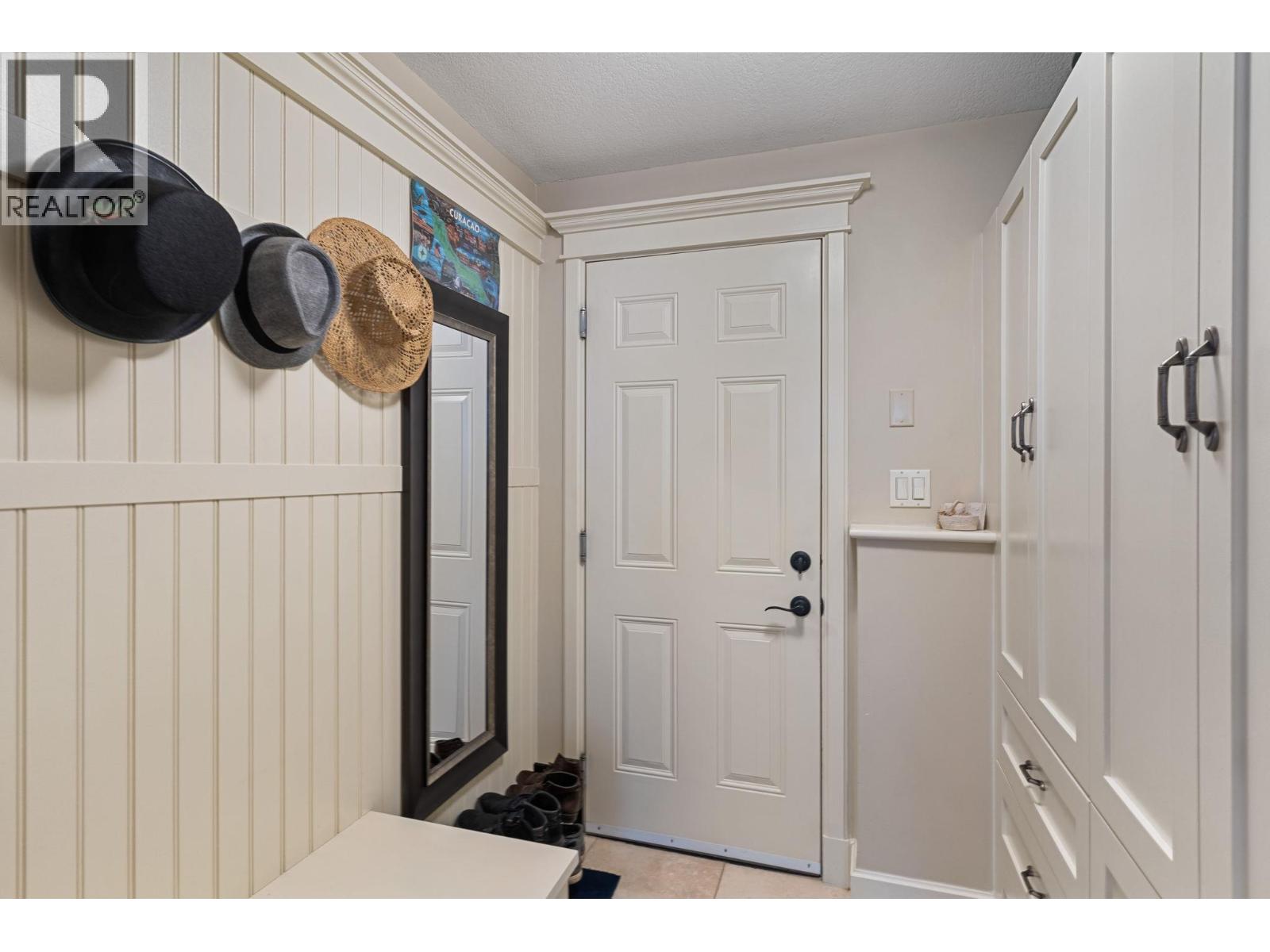 1011 Foothills Court - 21