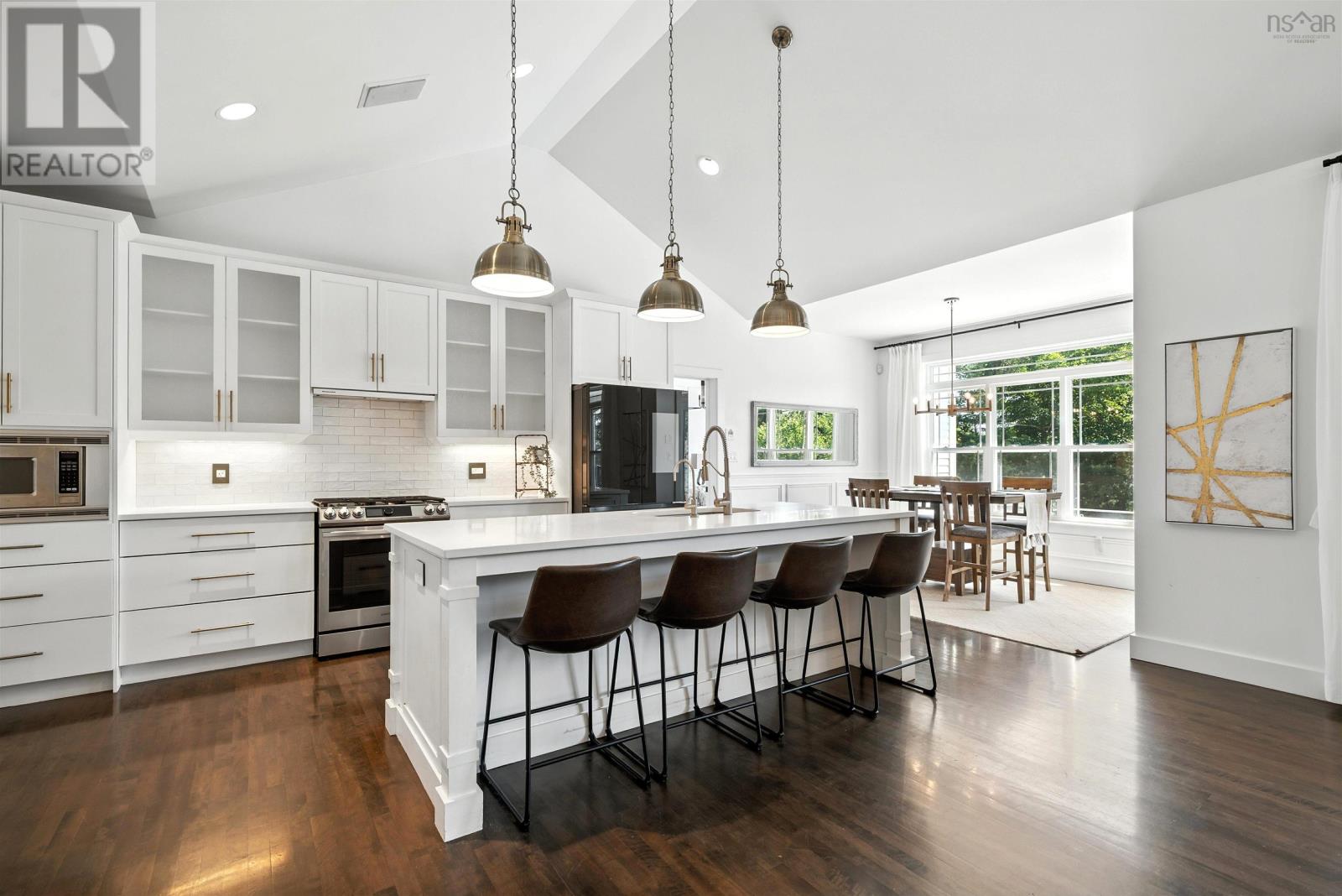 261 Aberdeen Drive - 8