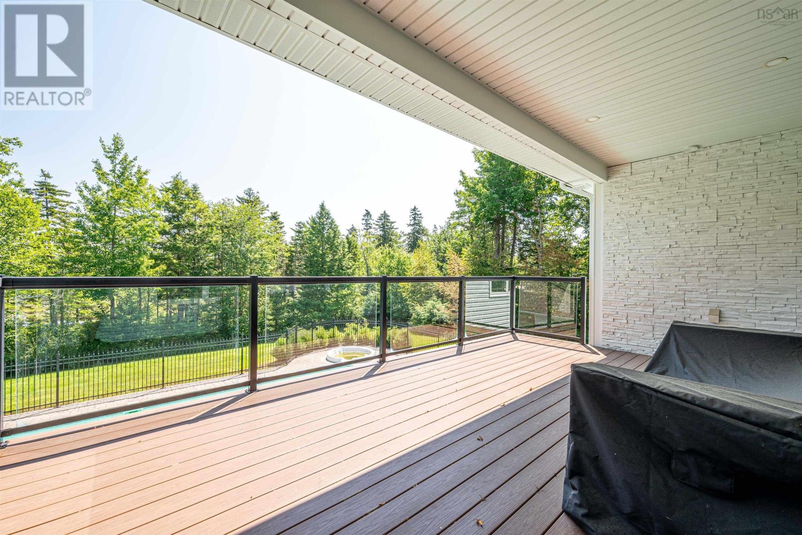 261 Aberdeen Drive - 36