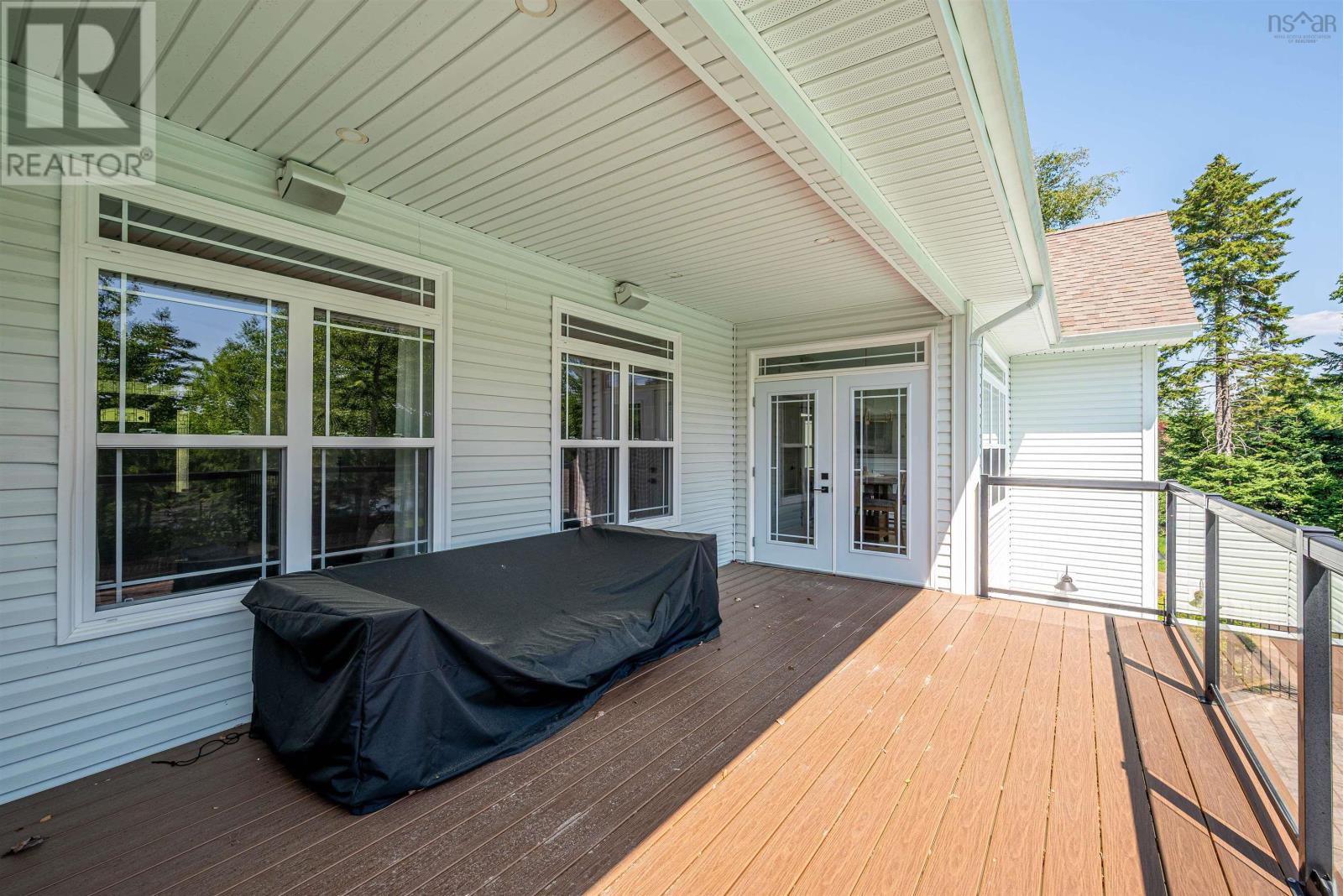 261 Aberdeen Drive - 37