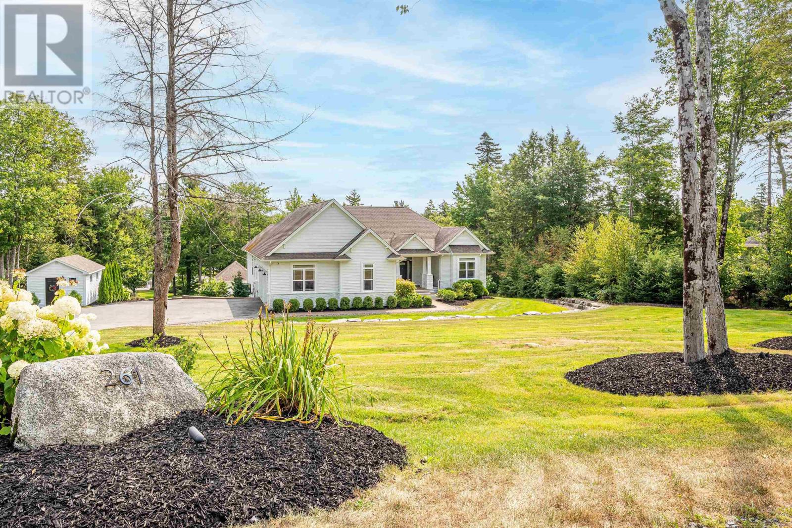 261 Aberdeen Drive - 45