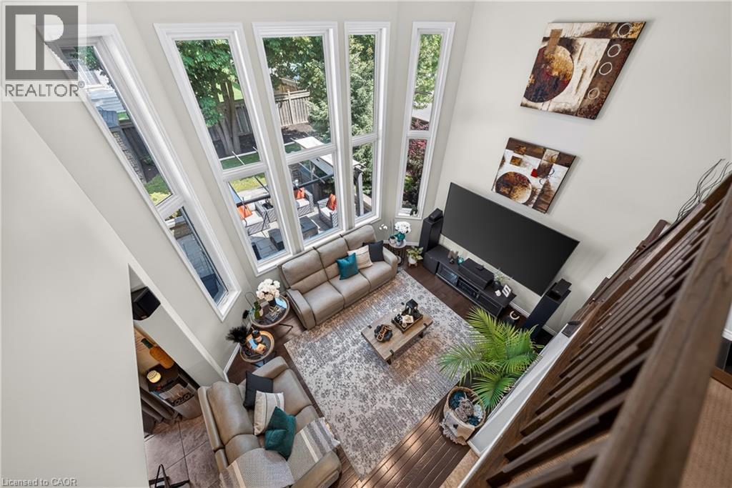 101 FITZGERALD Drive - 33