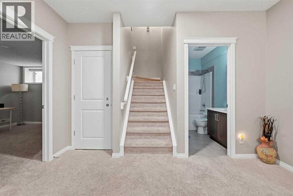 156 Skyview Shores Manor NE - 38