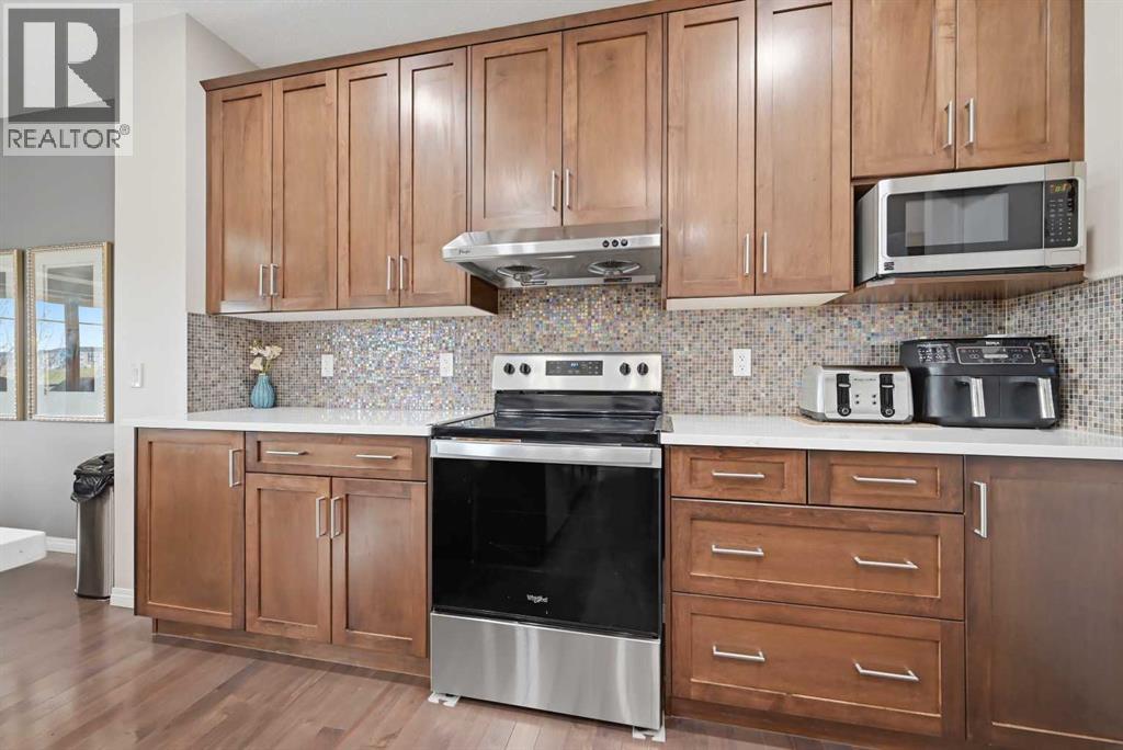 156 Skyview Shores Manor NE - 16