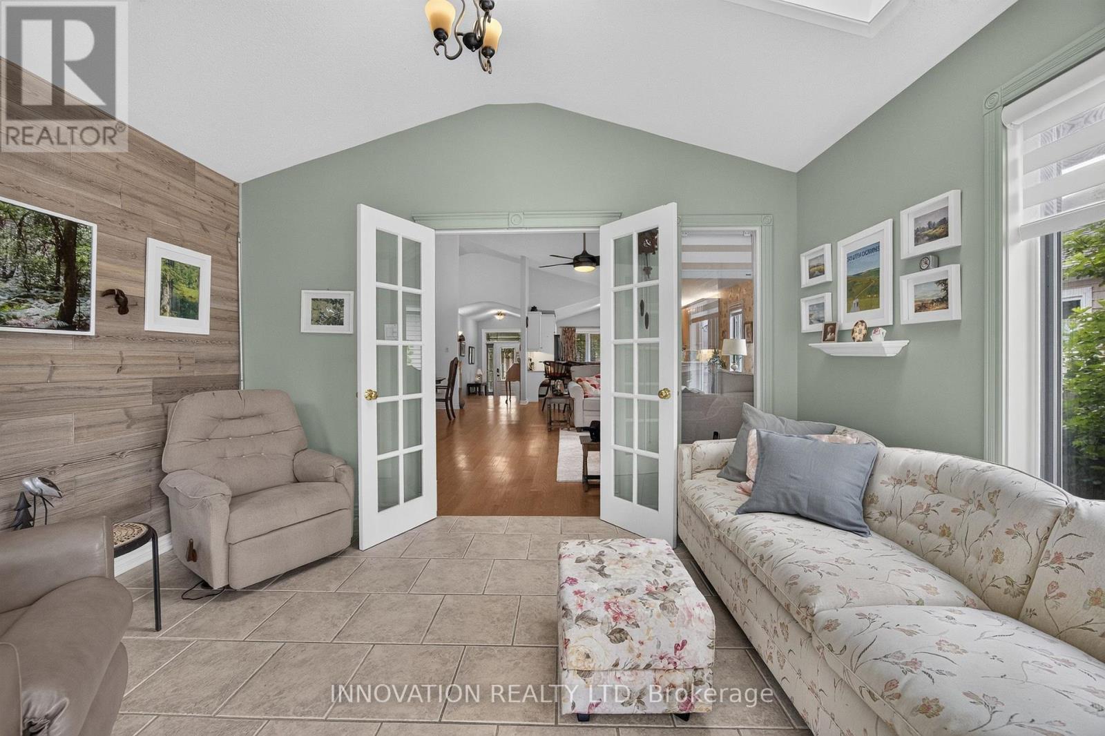 78 SINCLAIR AVENUE - 21