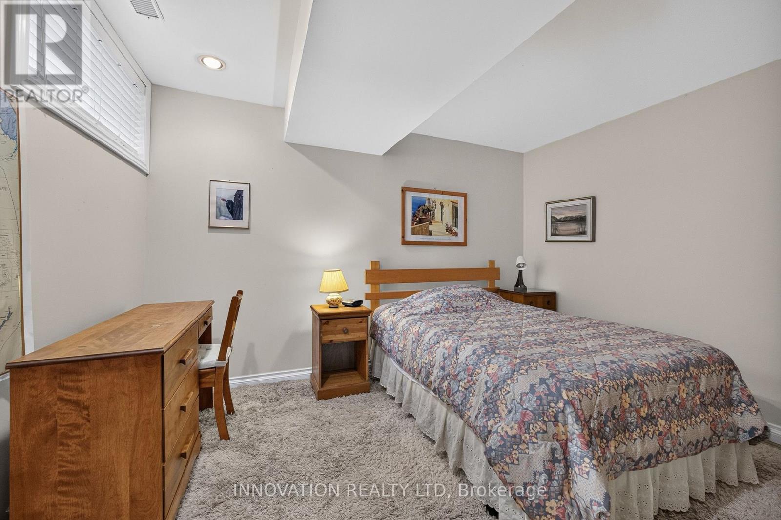 78 SINCLAIR AVENUE - 31