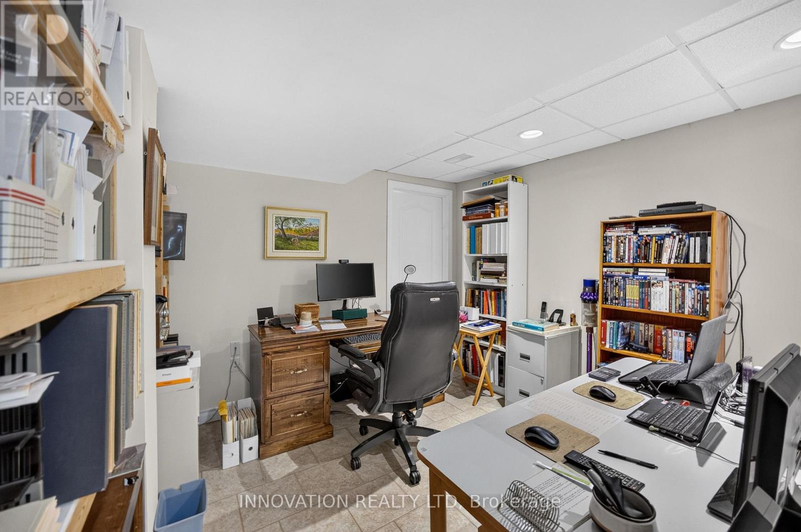 78 SINCLAIR AVENUE - 32