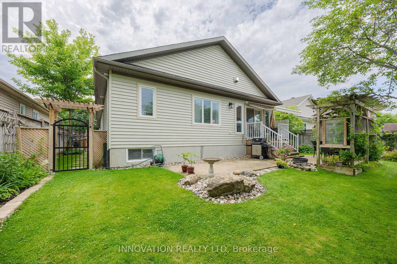 78 SINCLAIR AVENUE - 39