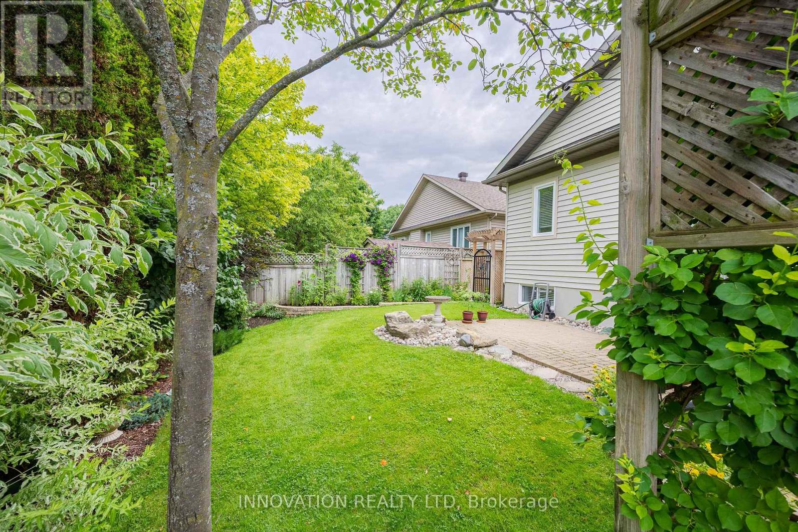 78 SINCLAIR AVENUE - 40