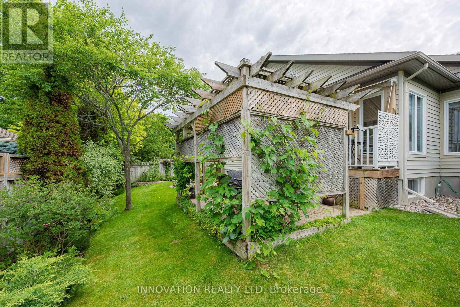 78 SINCLAIR AVENUE - 41